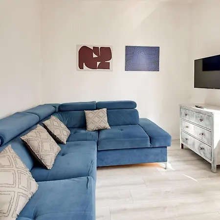 Rentplanet - Przy Placu Legionow *